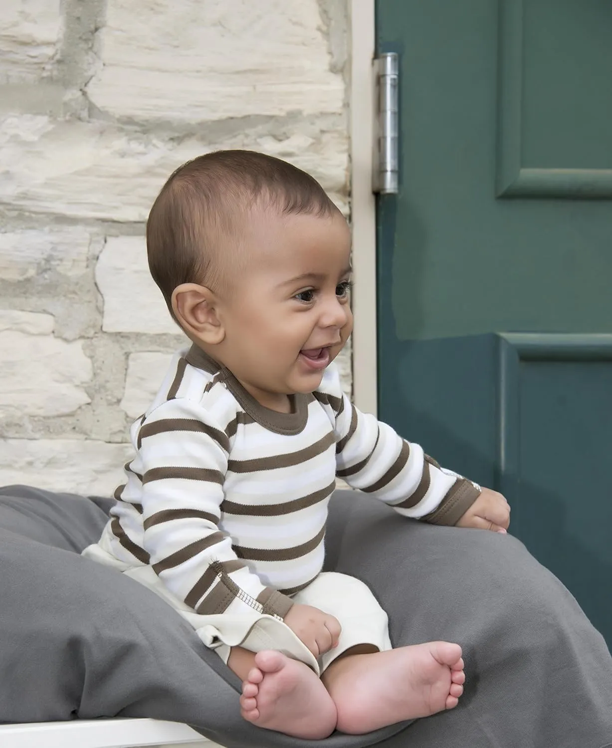 L'ovedbaby Organic Gloved-Sleeve Bodysuit