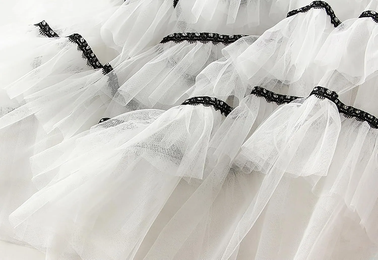 Women's Tiered Layered Tulle Dance Long Maxi Skirt Elastic Waist Tutu Puffy Ruffle Cake A Line Maxi Skirt